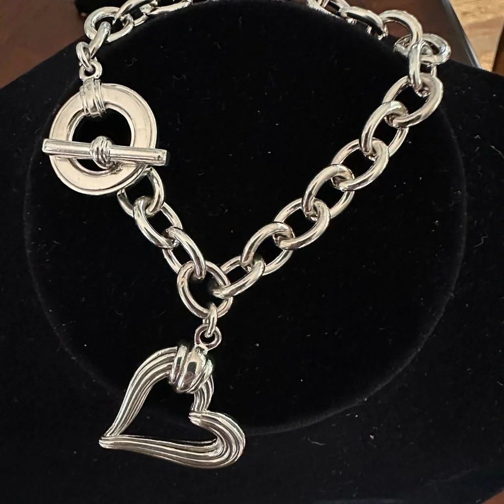 NWP Lagos Sterling Silver Fluted Open Heart On Charm Bracelet  MSRP$450 Pristine